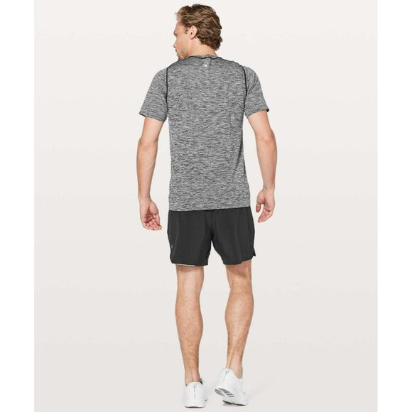 170. Lululemon Mens Surge Short Black Small - Picture 3 of 3